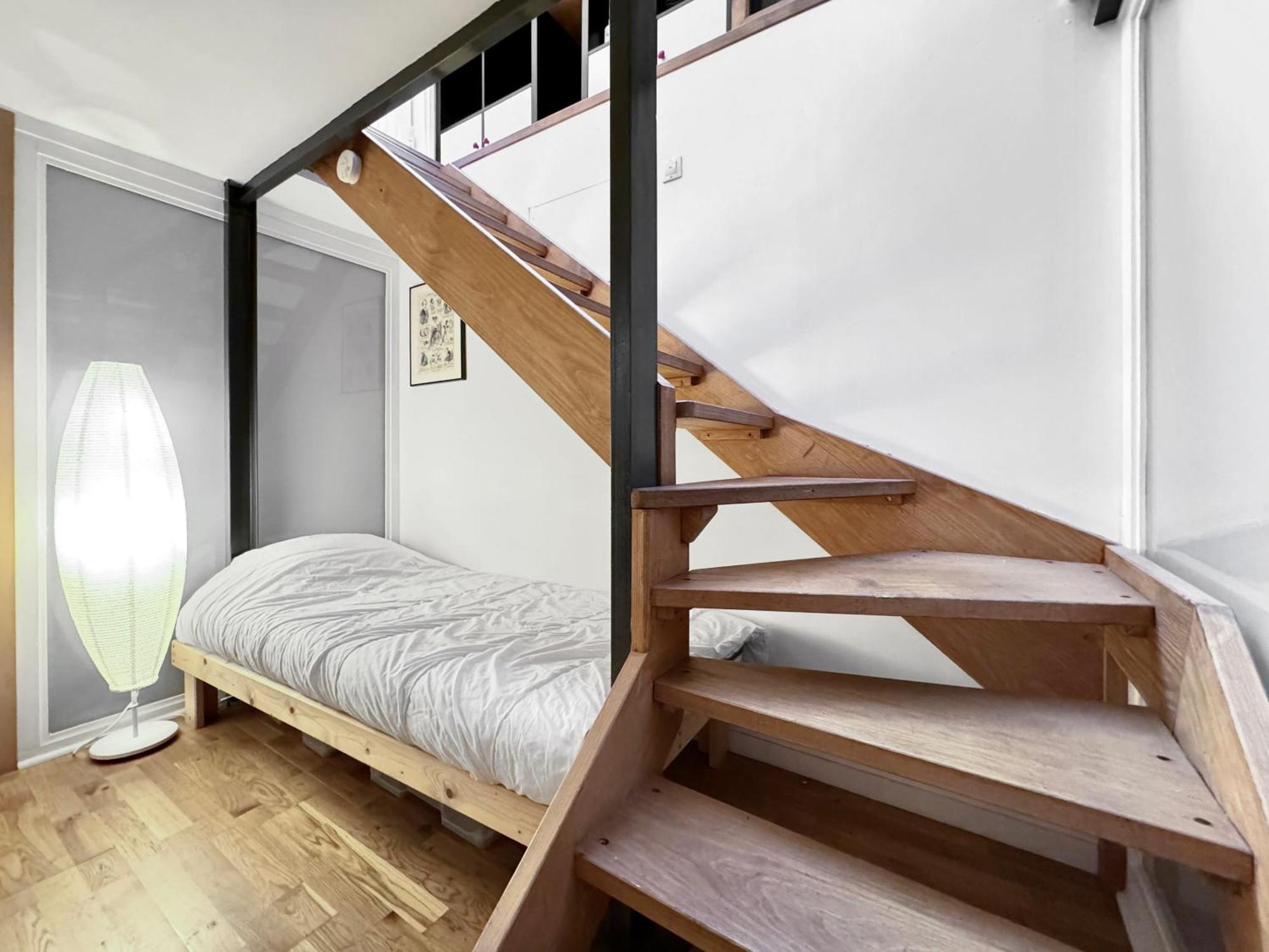 Appartement Tres Bel 5p Montmartre *